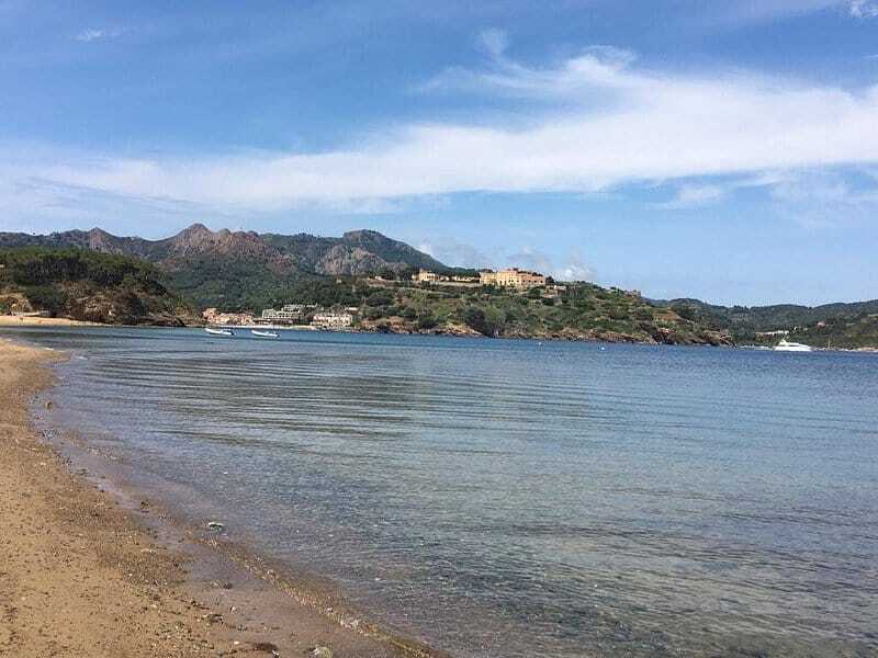 La spiaggia di Naregno