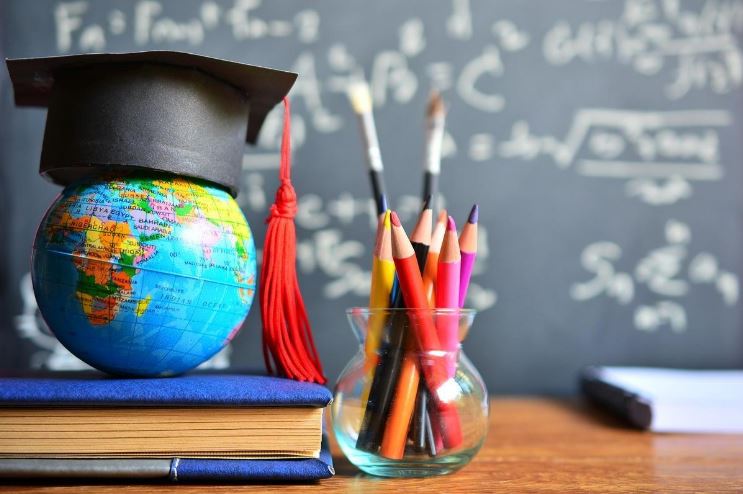 La libertà nasce dal sapere: l’importanza del diritto allo studio e all’istruzione